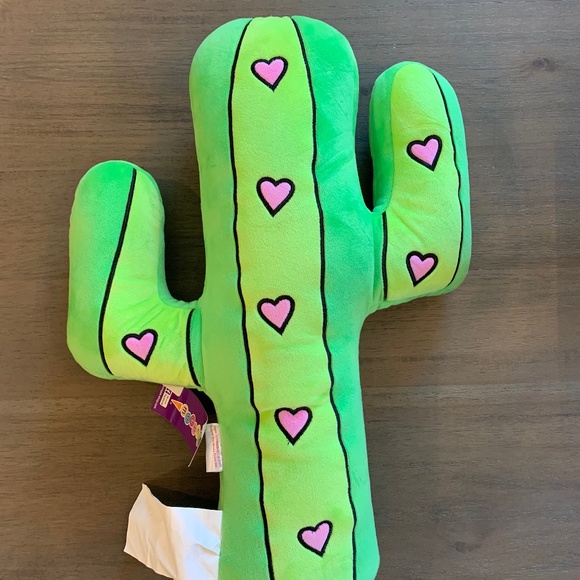 New Iscream Cactus Hearts Pillow - Picture 10 of 10